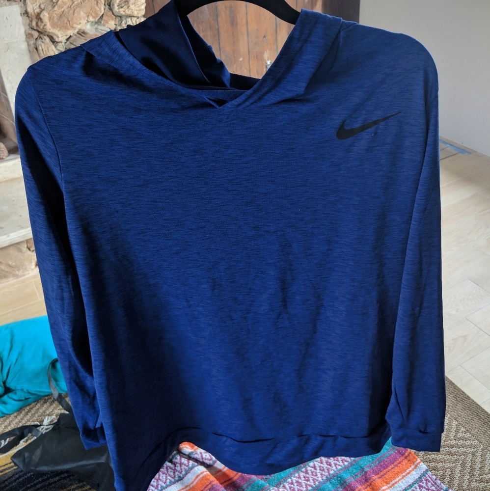 nike dri-fit pullover